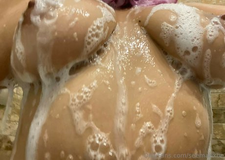 Photo nue de fuite OnlyFans de Seemabxbe