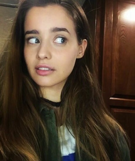 Photo nue de fuite OnlyFans de Holly Earl