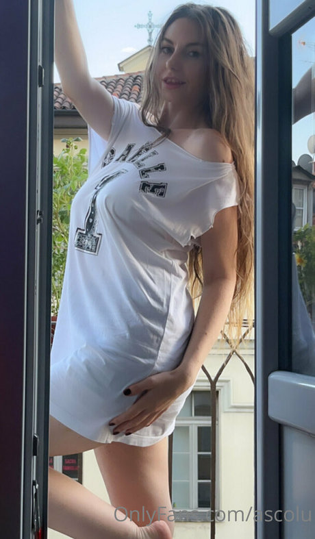 Photo nue de fuite OnlyFans de Ascolunft