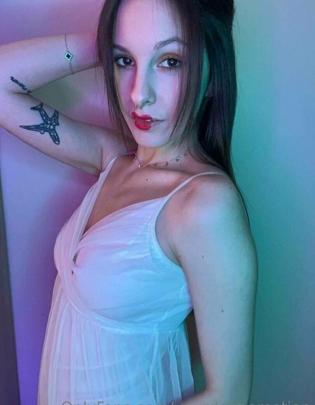 Photo nue de fuite OnlyFans de Novaseren
