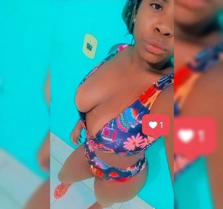 Photo nue de fuite OnlyFans de Pretas Do Brasil