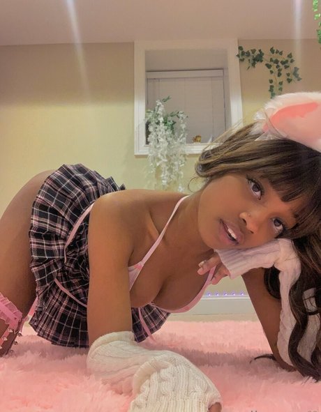 Photo nue de fuite OnlyFans de Carebearelle
