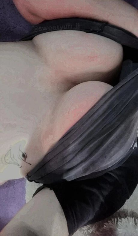 Photo nue de fuite OnlyFans de Sweetyuri