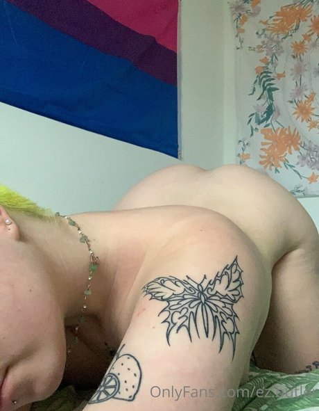 Photo nue de fuite OnlyFans de Ezbutler