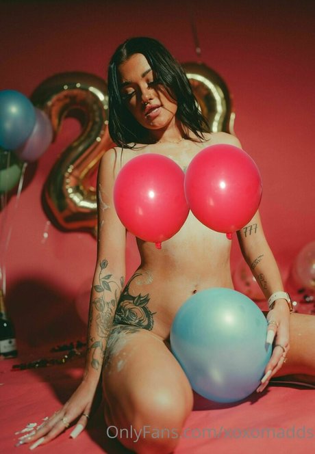 Photo nue de fuite OnlyFans de Xoxomadds