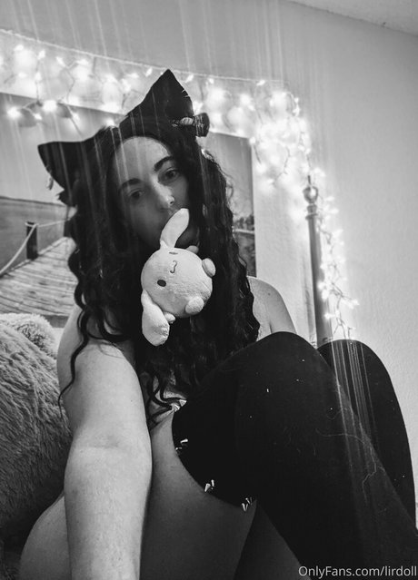 Photo nue de fuite OnlyFans de Lirdoll