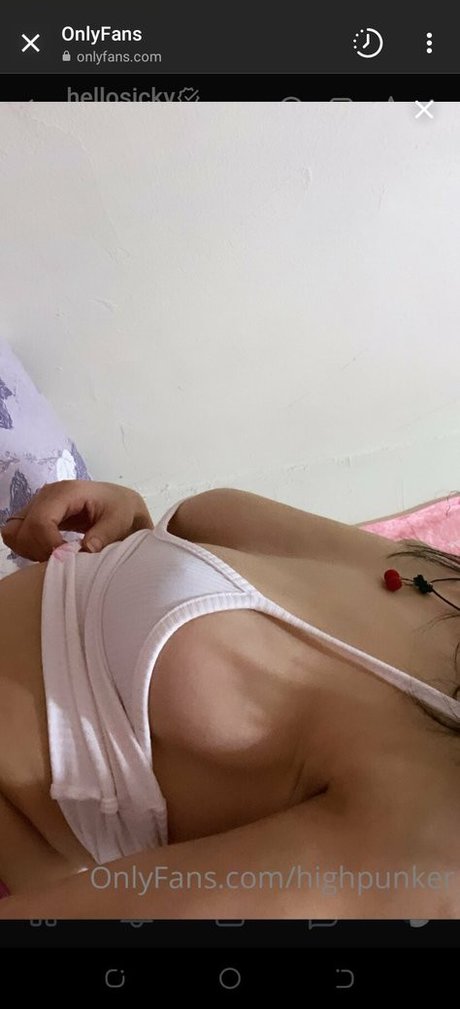 Photo nue de fuite OnlyFans de Highpunker
