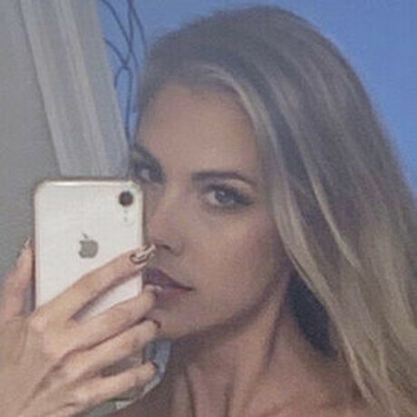 Photo nue de fuite OnlyFans de Annika Scott