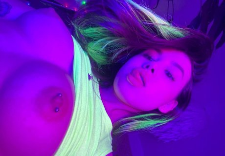 Photo nue de fuite OnlyFans de Aliyakiss