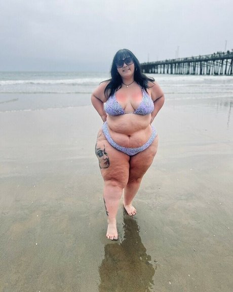 Photo nue de fuite OnlyFans de Ren33lynn
