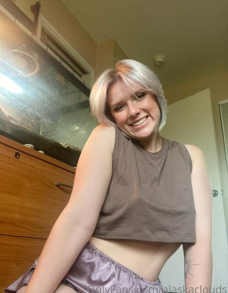 Photo nue de fuite OnlyFans de Alaskaclouds