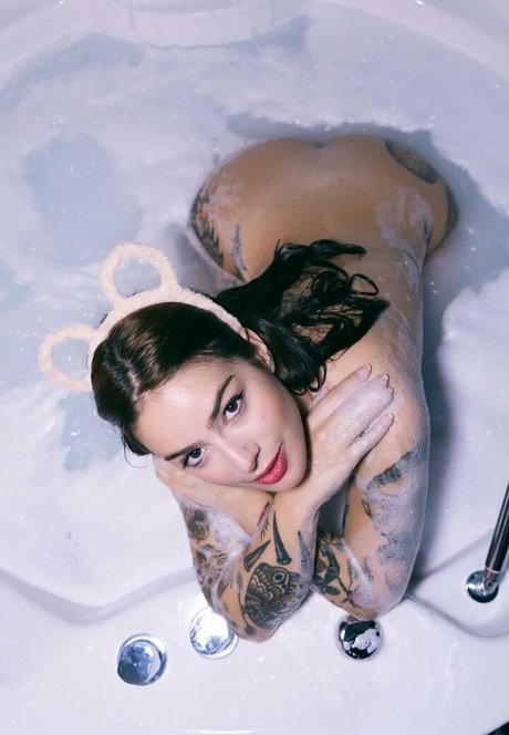 Photo nue de fuite OnlyFans de Vickyohwfree