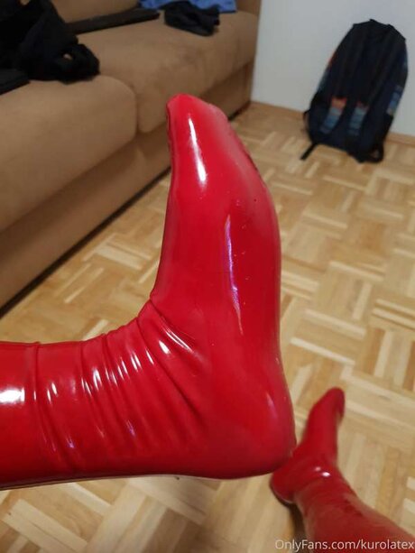 Kurolatex