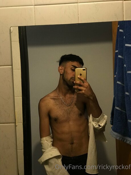 Photo nue de fuite OnlyFans de Rickyrockof