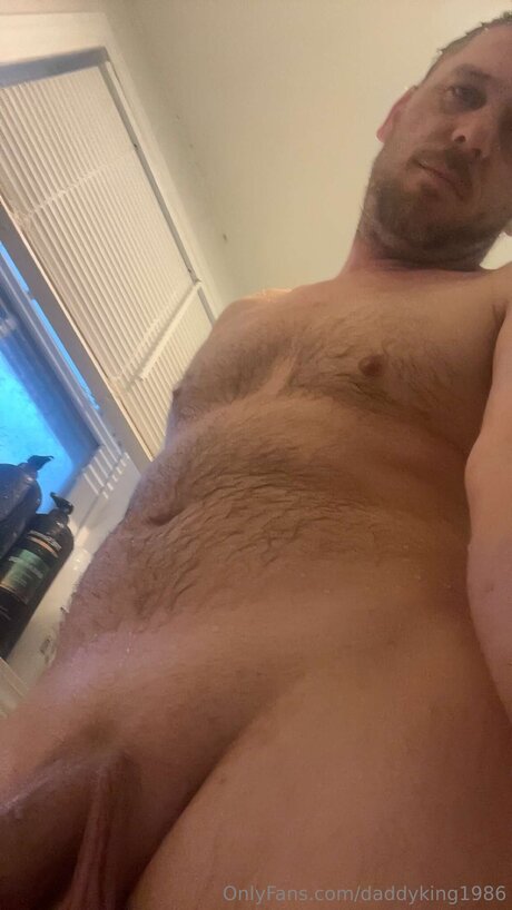 Photo nue de fuite OnlyFans de Daddyking1986