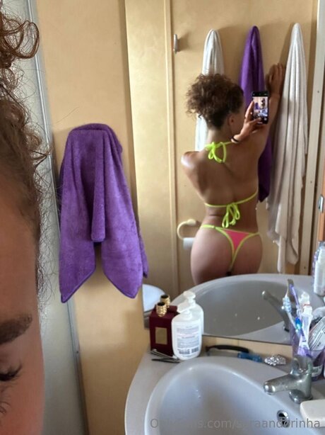 Photo nue de fuite OnlyFans de Saraaandoriinhaa