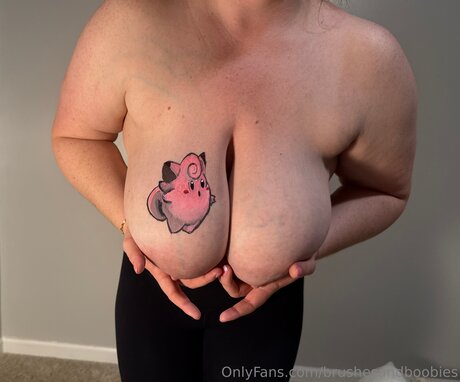 Brushesandboobies