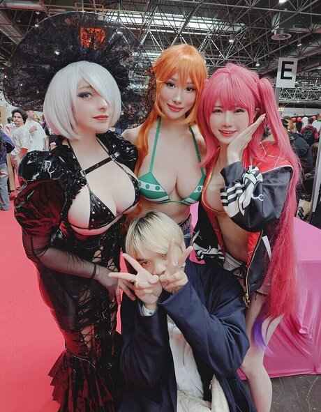 Mikomi Hokina