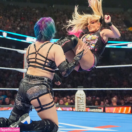 Asuka Wwe