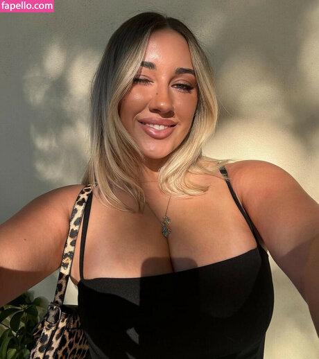 Photo nue de fuite OnlyFans de Chloetharle