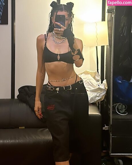 Nina Chuba