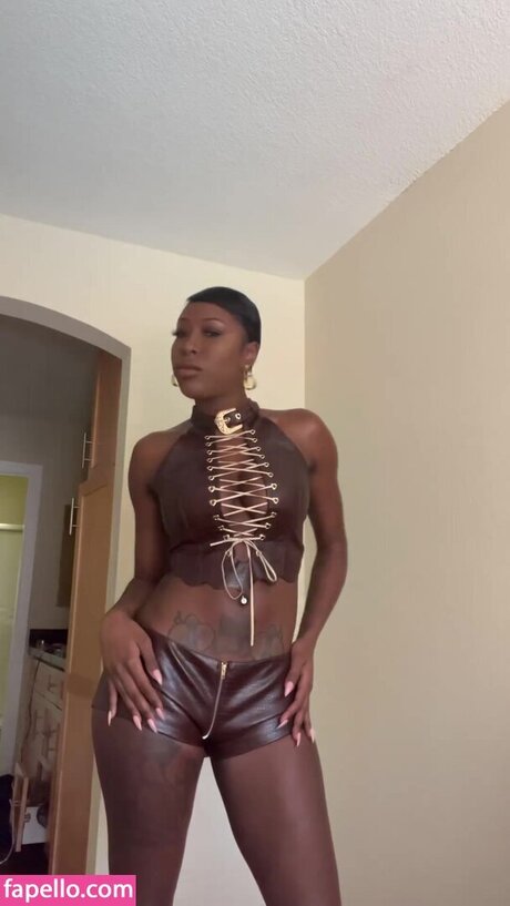Photo nue de fuite OnlyFans de Jordanne Deveaux