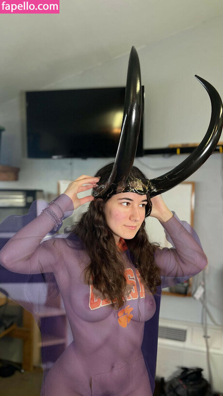 LNL's Social Media Influencer AI Fakes Mega