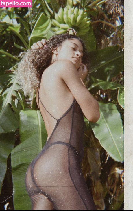 Photo nue de fuite OnlyFans de Wahyne