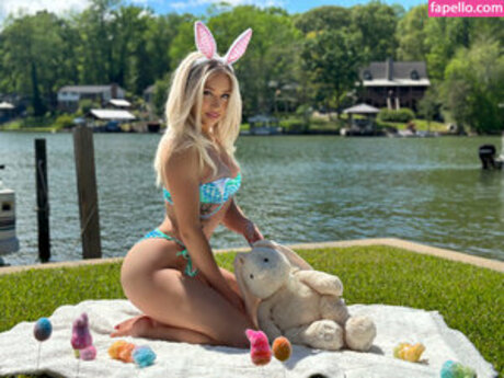 Photo nue de fuite OnlyFans de Alissa Hale