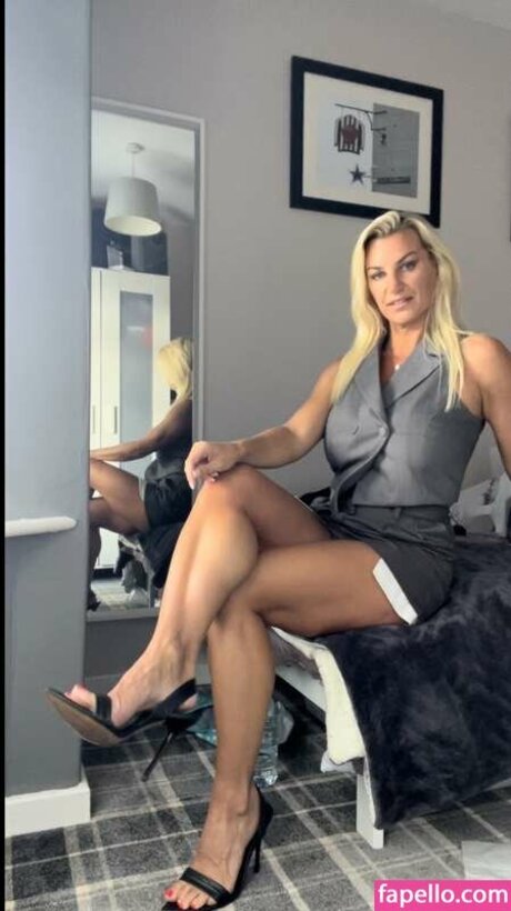 Photo nue de fuite OnlyFans de Funfitfashionjb