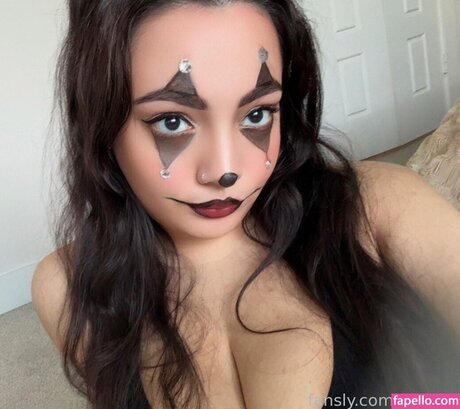 Photo nue de fuite OnlyFans de Nivibtw