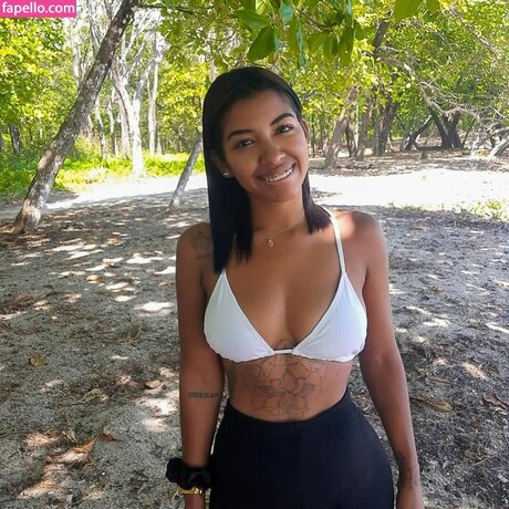 Melanie Noelia