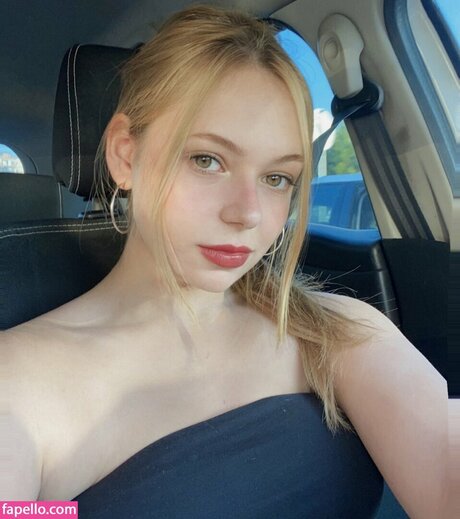 Photo nue de fuite OnlyFans de Biranset