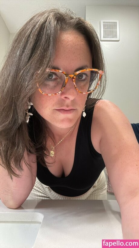 Photo nue de fuite OnlyFans de Sinbinsweetie