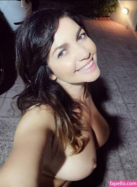 Italian Nude Vips