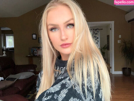 Leeana Houston