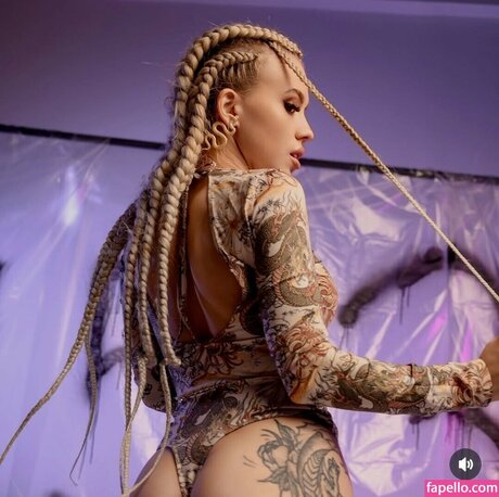 Photo nue de fuite OnlyFans de Dasha Grivina