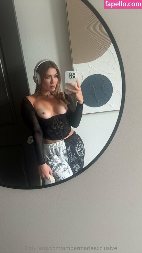 Photo nue de fuite OnlyFans de Ambertantrika