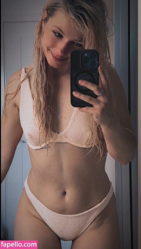 SmileyDani158