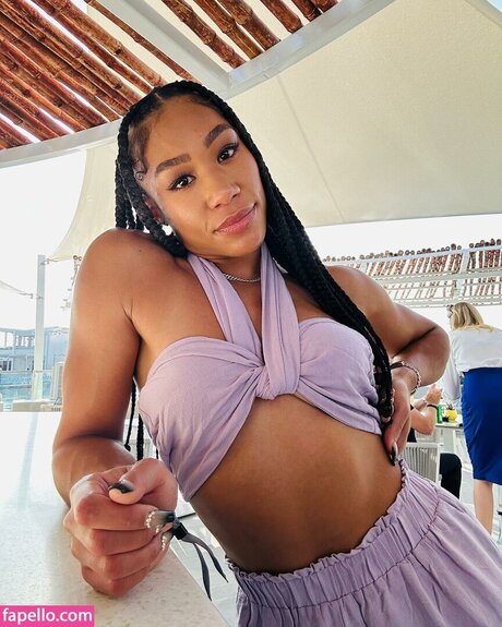 Photo nue de fuite OnlyFans de Alycia Baumgardner