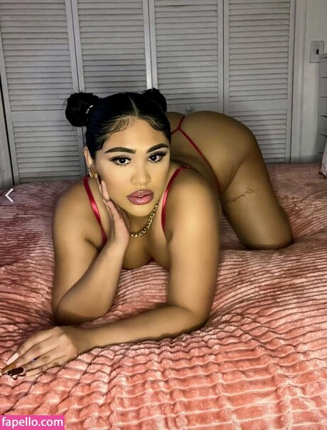 Claudia Vanessa