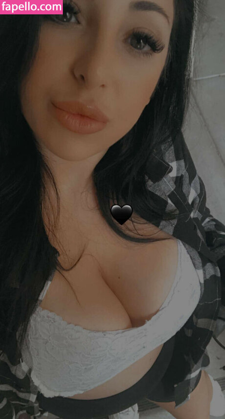 Nadianaughty1