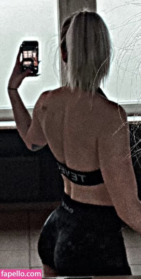 Photo nue de fuite OnlyFans de Skystn