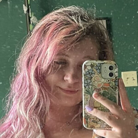 Photo nue de fuite OnlyFans de Too0ldcat