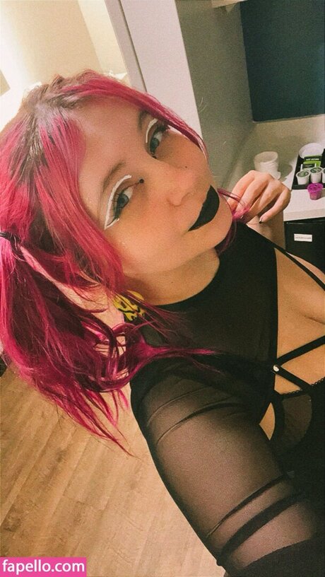 Photo nue de fuite OnlyFans de Too0ldcat