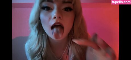 Emmas Myspace