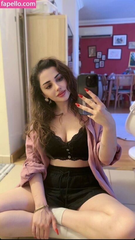 Deniz Bağdaş