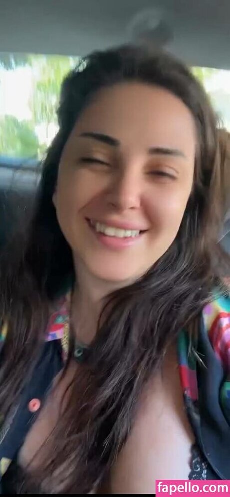Deniz Bağdaş