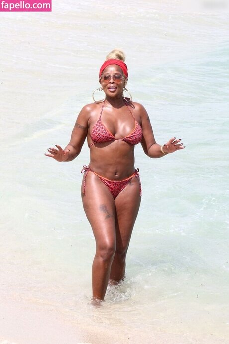 Mary J Blige