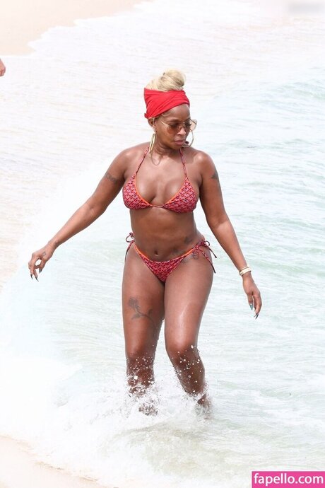 Mary J Blige